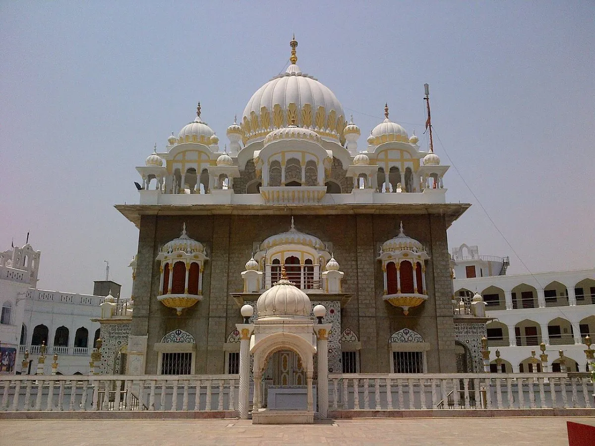 Panja Sahib, Hasan Abdal