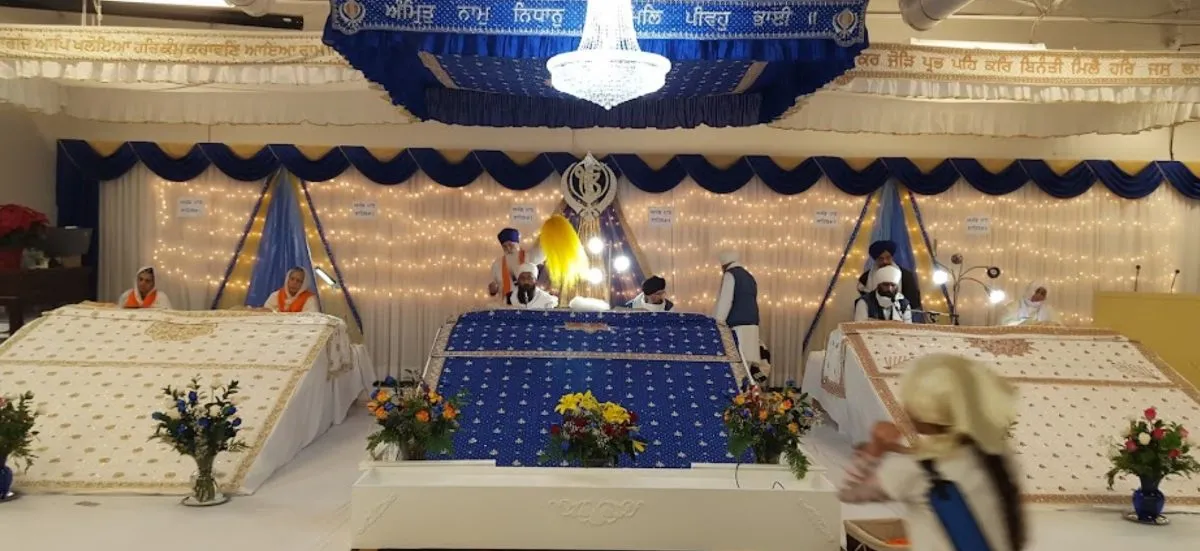 Gurdwara Darbar Sri Guru Granth Sahib Ji, Calgary — view 3