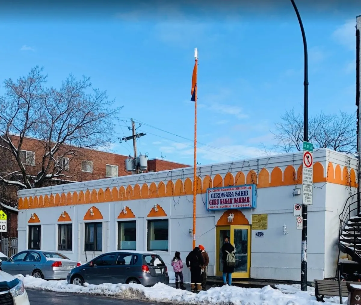 Gurdwara Guru Nanak Darbar, Park Extension, Montreal (Park Extension) — view 3