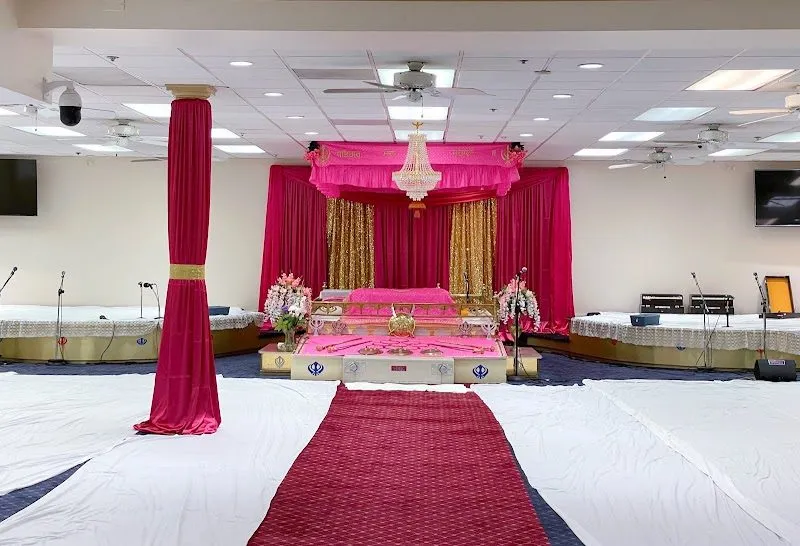 Gurdwara Sri Guru Singh Sabha, Otara — view 2