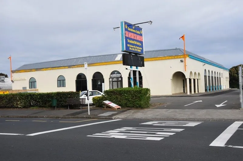 Gurudwara Sri Dasmesh Darbar, Papatoetoe — view 4